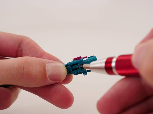 How to Disassemble an HMTD Connector: Step-by-Step Guide | Intrepid ...